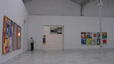 Vista de sala de la exposición. Martin Kippenberger. Pinturas, 2004. Foto: Estudio Enguita &amp; Lasso de la Vega‏ 