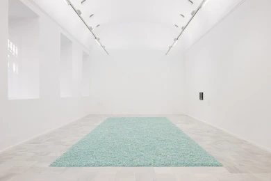 Vista de la exposición Felix Gonzalez-Torres. Dulce venganza, 2026. Museo Reina Sofía