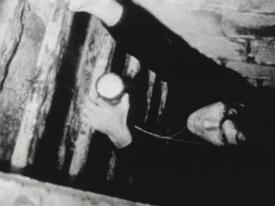 AD04649-mattaclark_soussols