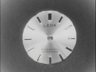 AD07084-001