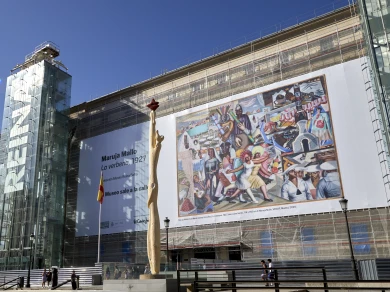 Fachada principal del Museo Reina Sofía, Madrid
