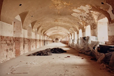 José Luis Íñiguez de Onzoño Angulo y Antonio Fernández Alba, Proyecto de revitalización del edificio de Sabatini, 1979