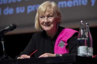 Griselda Pollock durante la actividad Yo no debería estar aquí, quizás. Pensamiento feminista y memorias del trabajo artístico en la distopía de la IA, 2024