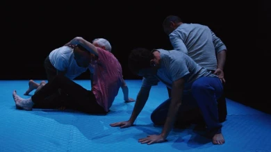 The Touching Community © Jordi Surribas